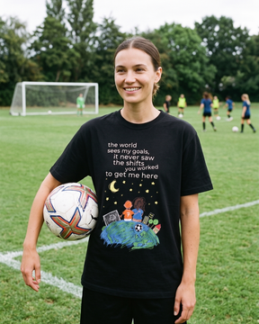 GEGE „Behind Every Goal No. 7“ T-särk